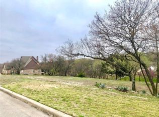 208 Creek Side Dr, Aledo, TX 76008