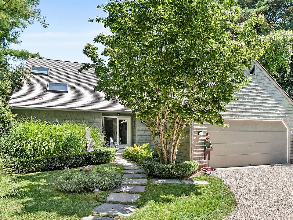 1st image of 60 Huckleberry Ln
