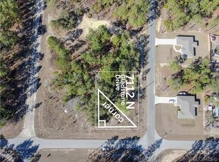 7112 N Gladstone Dr, Citrus Springs, FL 34434