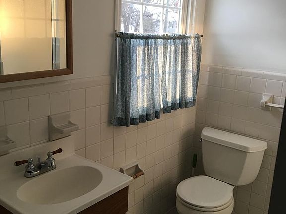 Master Bath-1