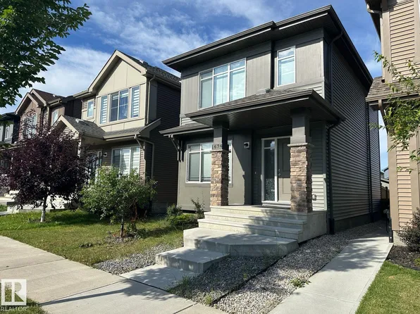 1674 Graydon Hill Line SW, Edmonton, AB T6W 4C4