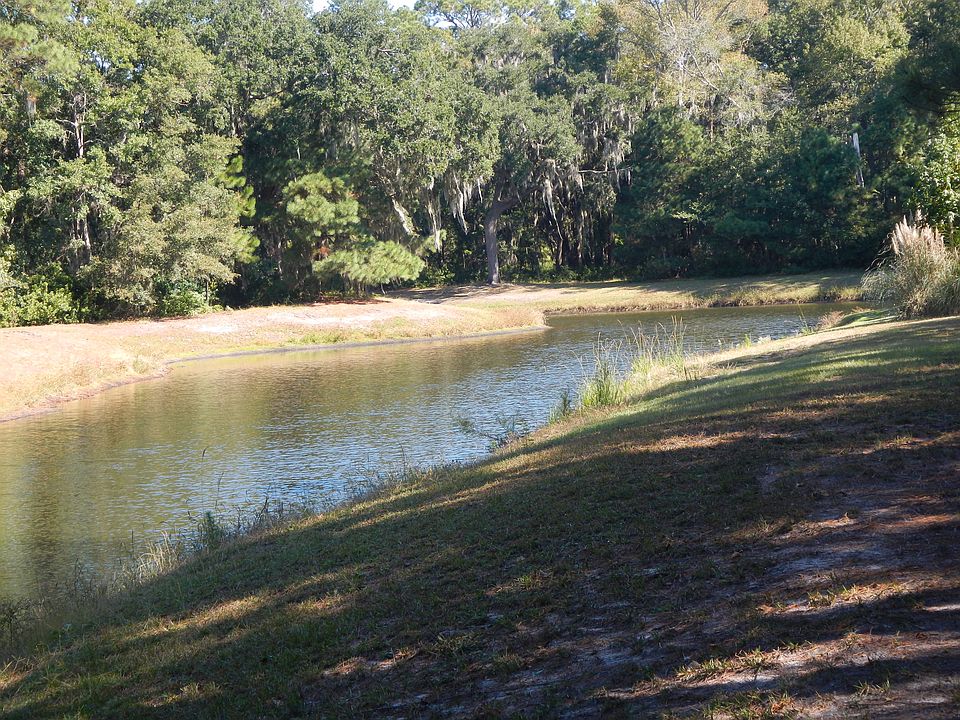 Lagoon view off rear lot