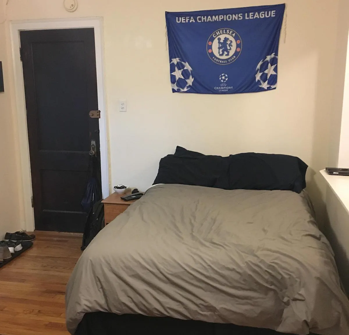Studio, 450 sqft, $1,355 — Photo 1