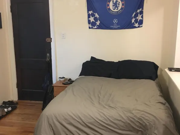 (undisclosed Address), Chicago, IL 60657