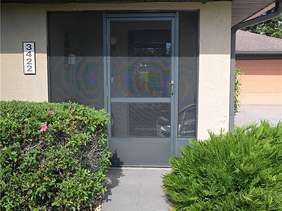 3rd image of 3422 Waterwood Dr