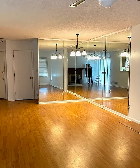 1180 Red Oak Cv — Photo 3