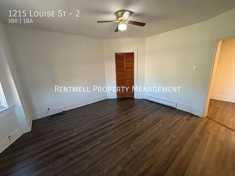 1215 Louise St #2 — Photo 8