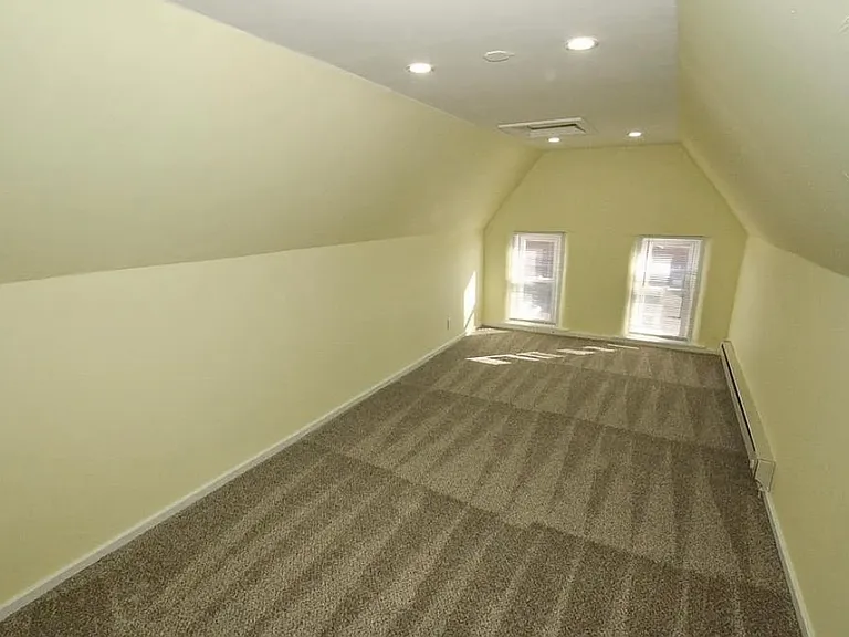 702 Main St #2 — Photo 3