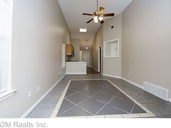2nd image of 3687 Faxon Ave