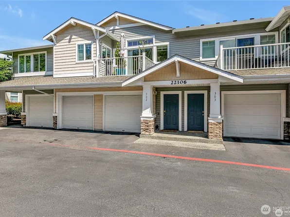 22106 41st Place S #302, Kent, WA 98032