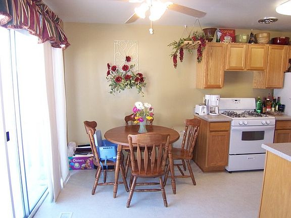 5th image of 1044 Hampton Hbr #1044