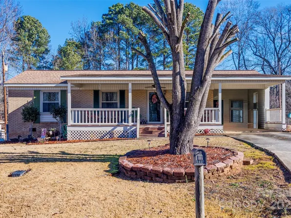 1459 Erwin St, Lancaster, SC 29720