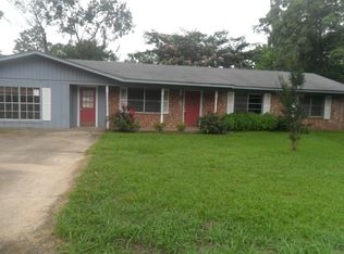 305 Red Bluff Rd, Atlanta, TX 75551