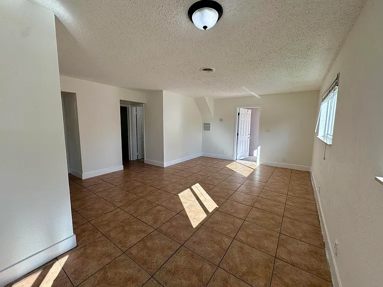 3101 NE 7th Ave #B — Photo 34