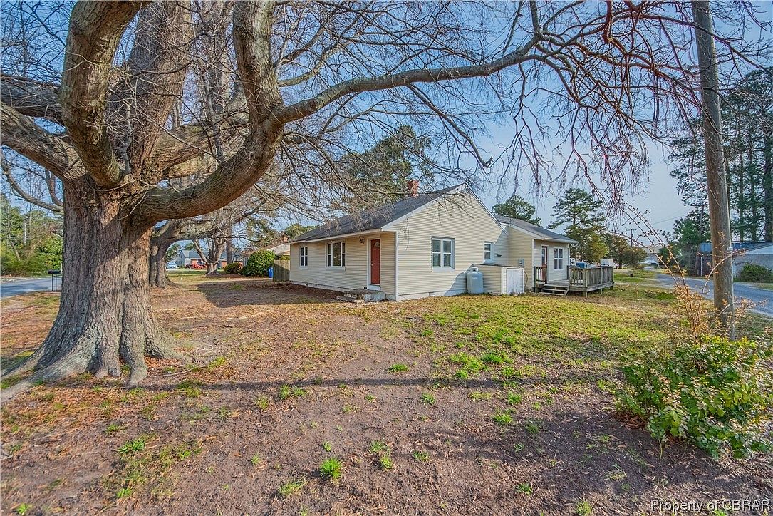 83 Marina Dr, Deltaville, VA 23043 MLS 2306725 Zillow