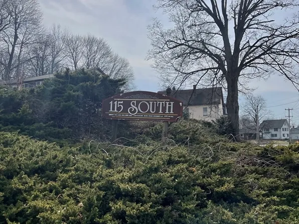 115 South St APT 4, Chicopee, MA 01013