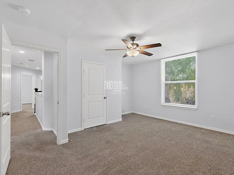 5838 Humbert Ave — Photo 40