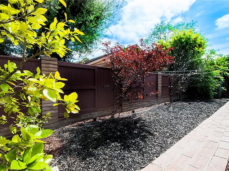 24 Cypress Tree Ln — Photo 31