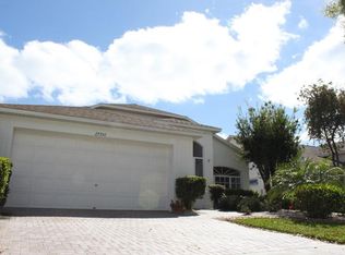 27350 Coral Springs Dr, Zephyrhills, FL 33544