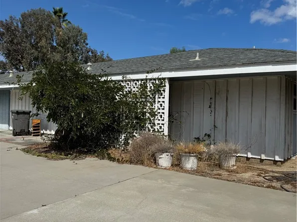 20079 Westpoint Dr, Riverside, CA 92507