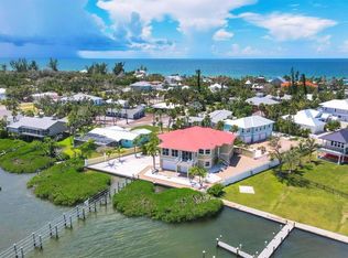 4111 N Beach Rd, Englewood, FL 34223