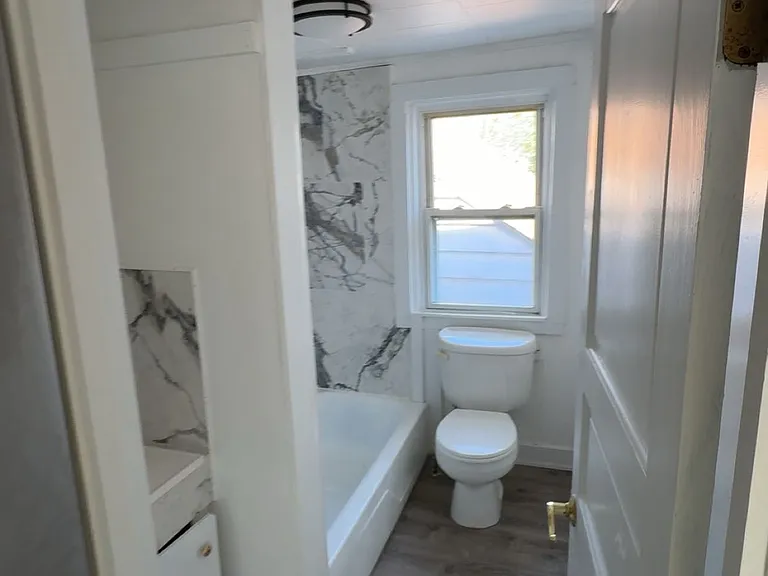 88 Linden St #3S — Photo 6