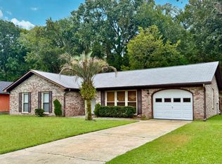 4332 Cheviot Dr, North Charleston, SC 29418