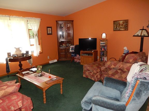 2nd image of N5629 Pine River Ct