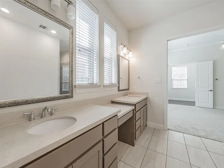 8075 Sunflower Ln — Photo 17