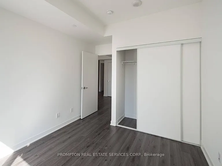 70 Queens Wharf Rd #503 — Photo 6
