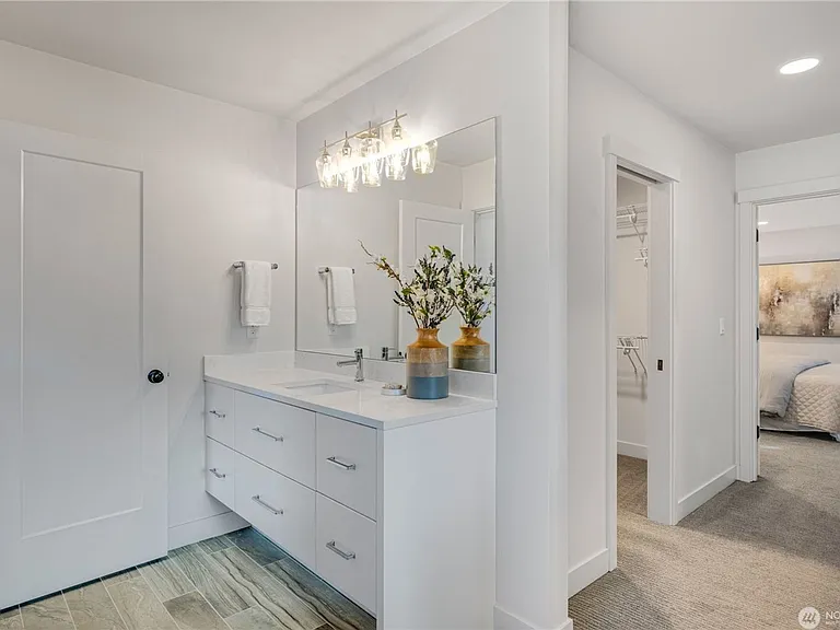 10317 Sand Point Way NE — Photo 21