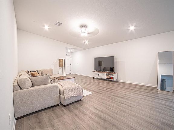5th image of 1375 AHOY AVENUE