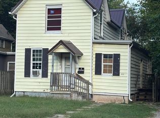 820 N 8th St, Springfield, IL 62702