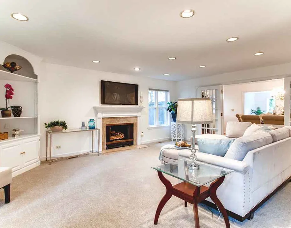 4 bed, 2700 sqft, $6,700 — Photo 4