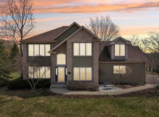 40783 N Gridley Dr, Antioch, IL 60002