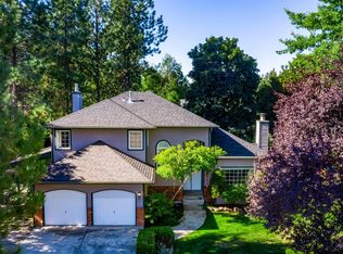 8359 N Selkirk Ct, Hayden, ID 83835