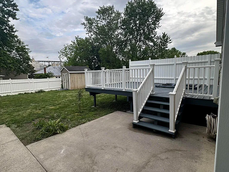 542 Virginia Ave — Photo 33