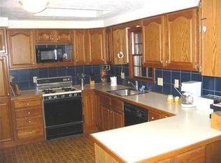 45 Emerson Rd, Northborough, MA 01532