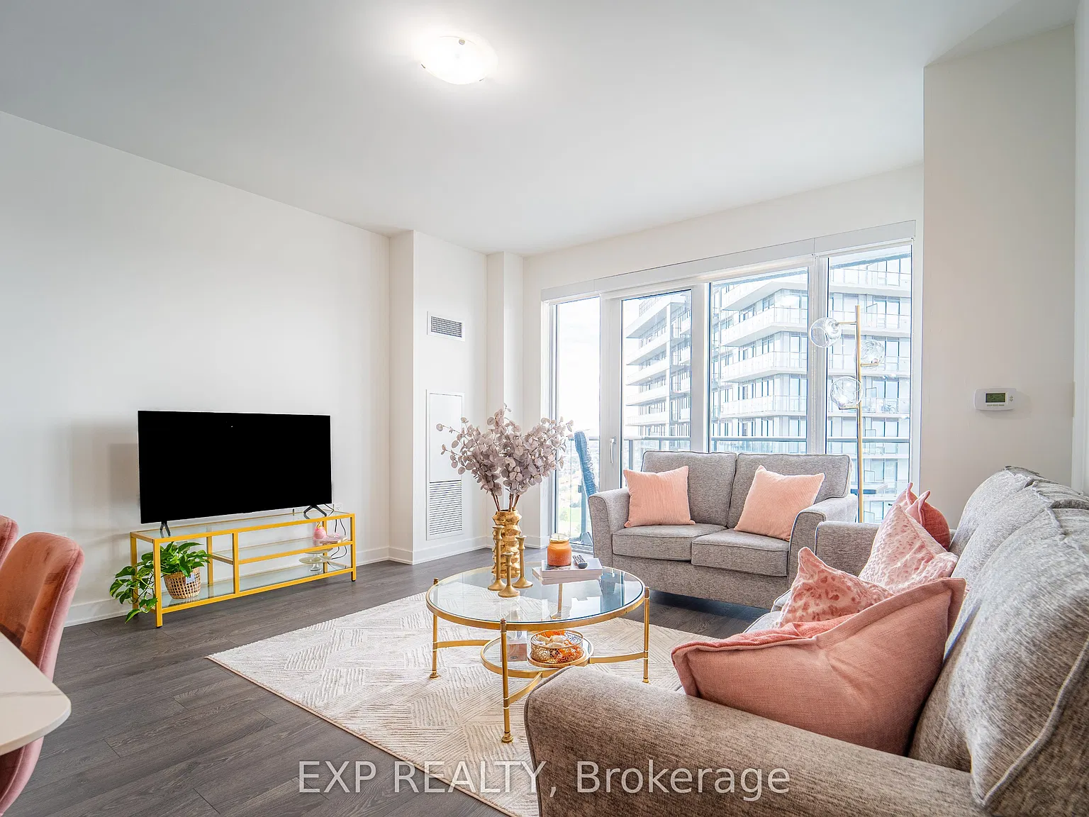 2 bed, $3,400 — Photo 3