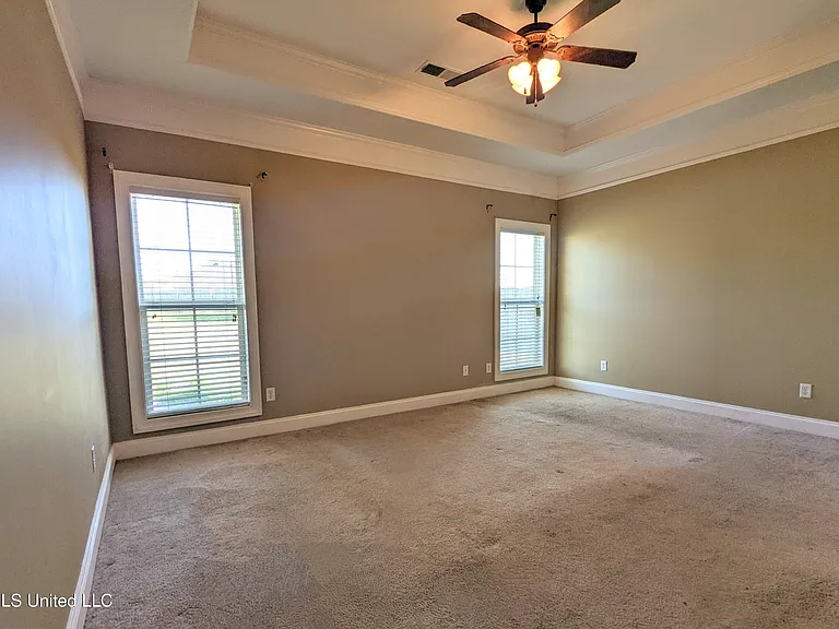 2947 Malabar Pl — Photo 10