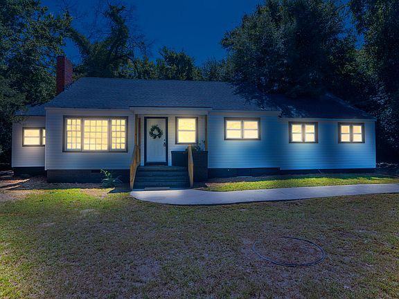 2nd image of 112 Brookwood Ave