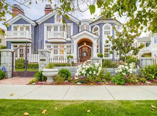 320 1st St, Coronado, CA 92118