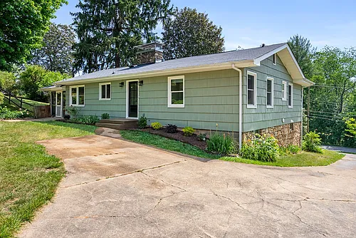 128 Mount Carmel Rd #A Photo 1