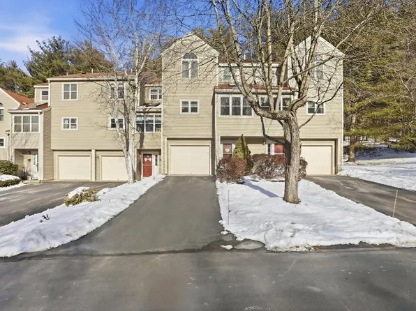 25 Thayer Pond Dr #2, Oxford, MA 01540