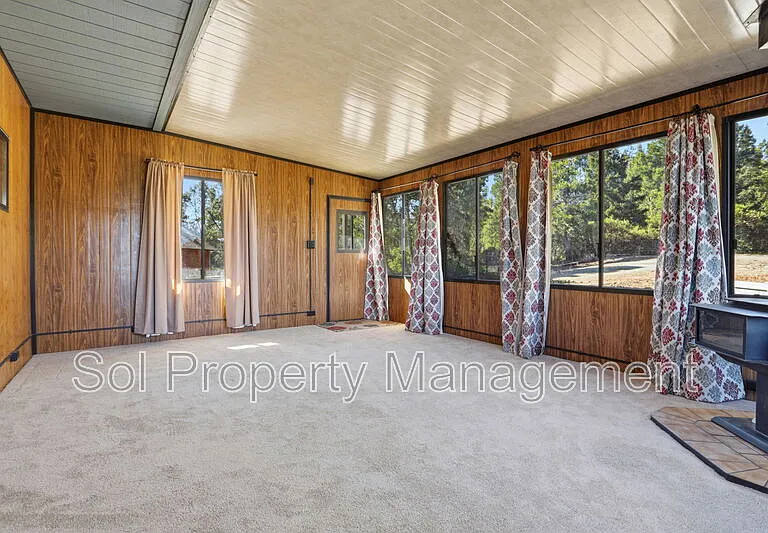 1005 Summit Rd — Photo 9