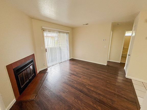 3rd image of 112 E 6th St #6-7