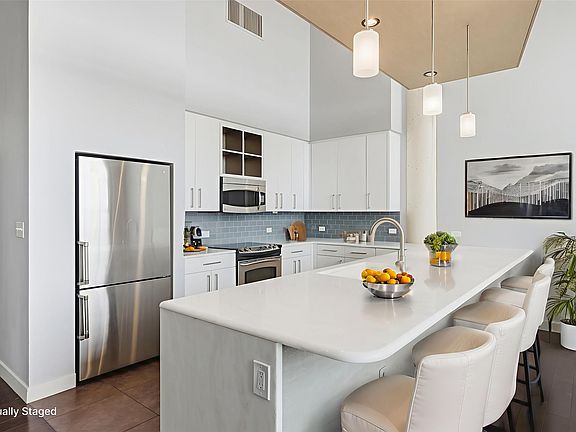 3rd image of 2600 W 7th St APT 1827
