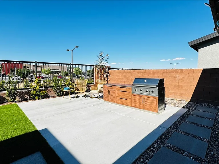 9836 Starlight Ridge Ave — Photo 42