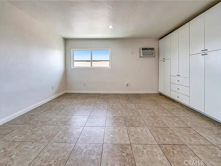 6735 Elmer Ave #19 — Photo 11