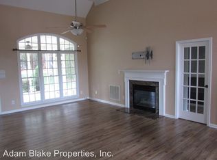 17115 Cambridge Grove Dr, Huntersville, NC 28078